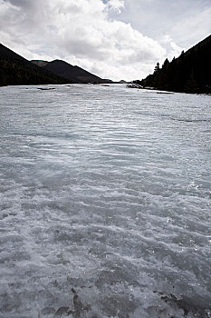 soi cau du doan mien bac