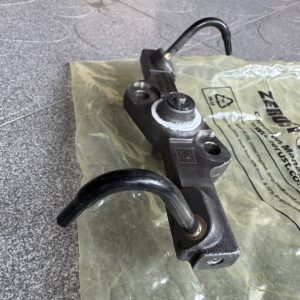 3626728 – Cò nhớt Cummins KTA38 / KTA50