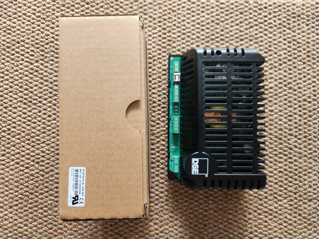 Bộ Sạc Ắc Quy DSE9470 (13) Bộ Sạc Ắc Quy DSE9470