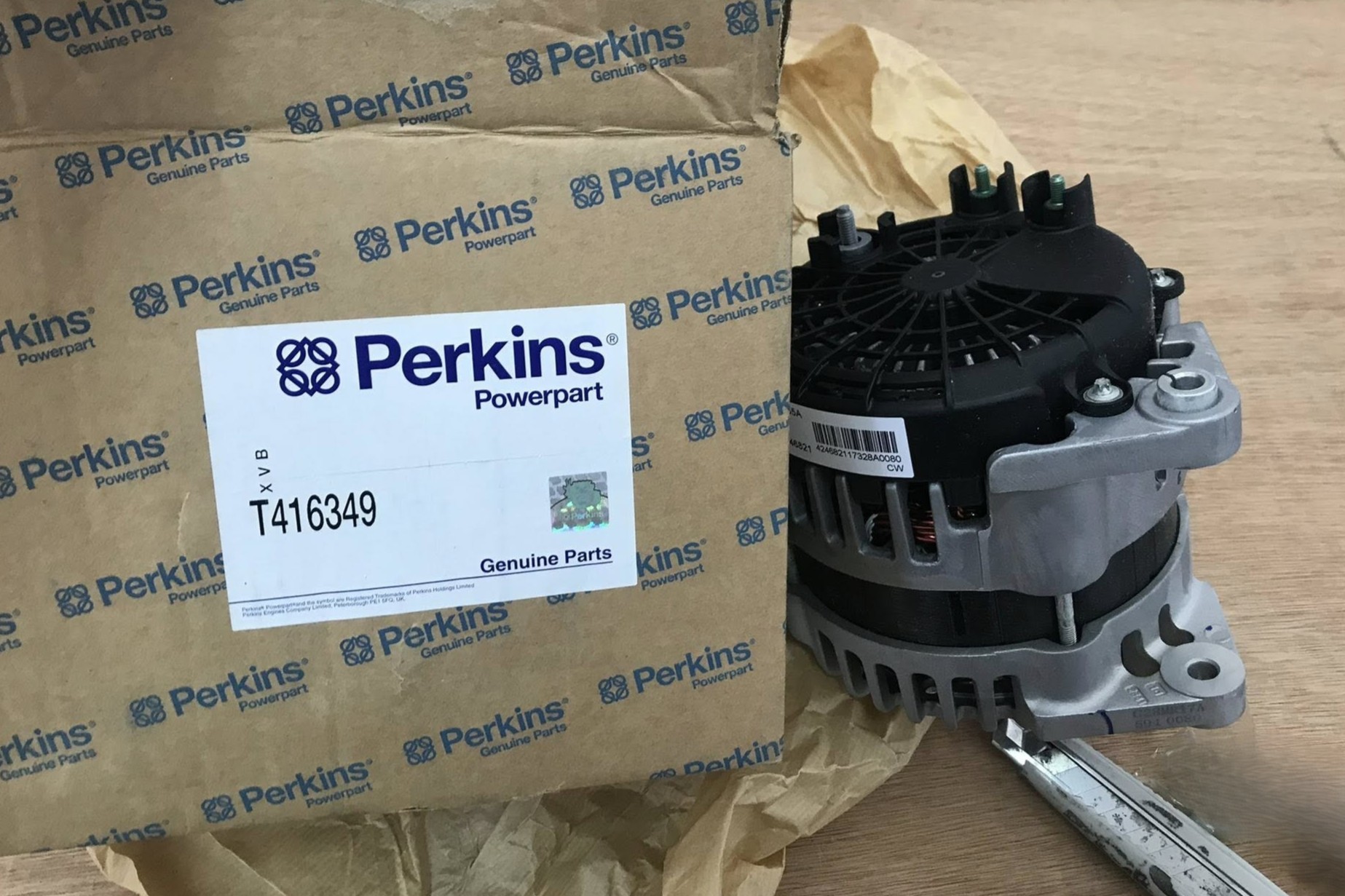 T416349 4246821 – Alternator 24V 55A Perkin (1) T416349 / 4246821 – Alternator 24V 55A Perkins