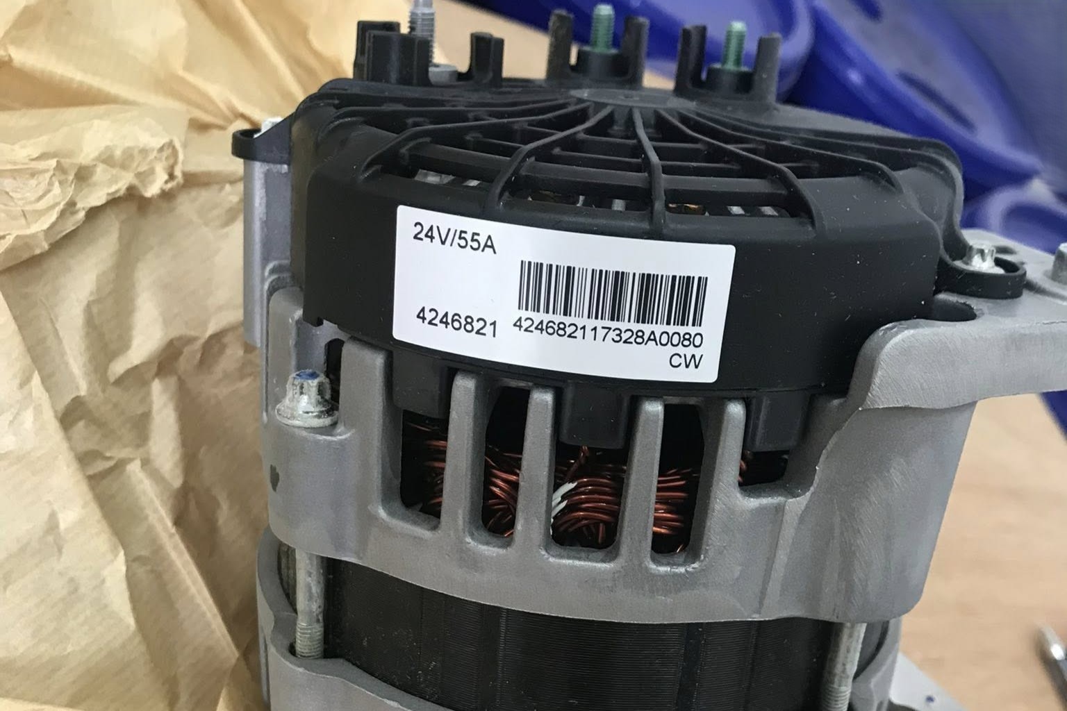 T416349 4246821 – Alternator 24V 55A Perkin (2) T416349 / 4246821 – Alternator 24V 55A Perkins