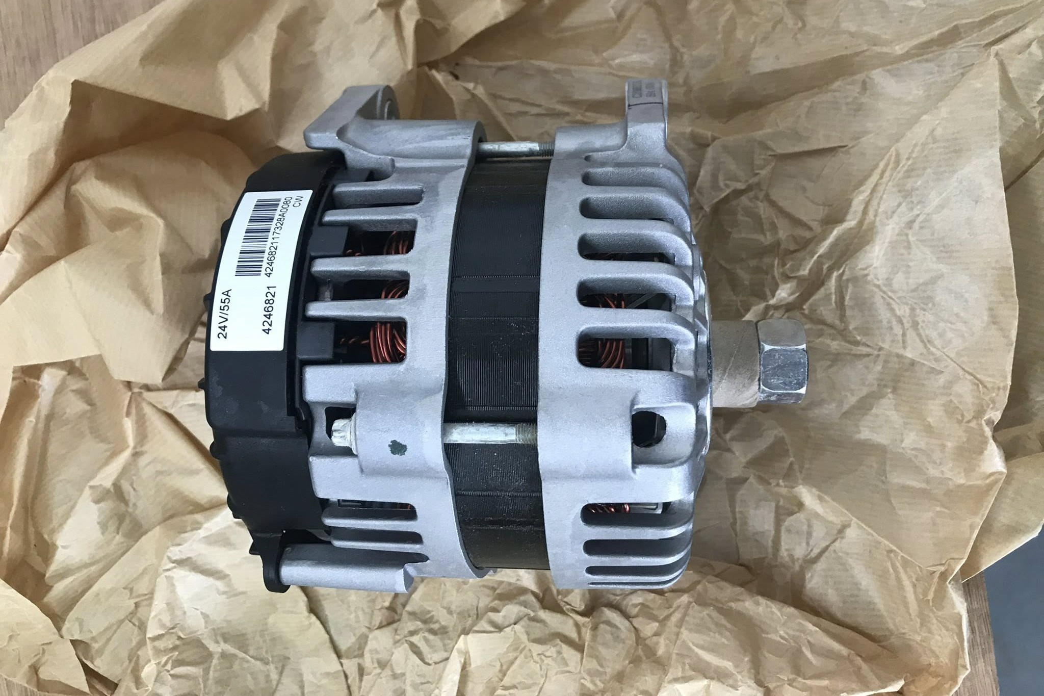 T416349 4246821 – Alternator 24V 55A Perkin (4) T416349 4246821 – Alternator 24V 55A Perkin 4