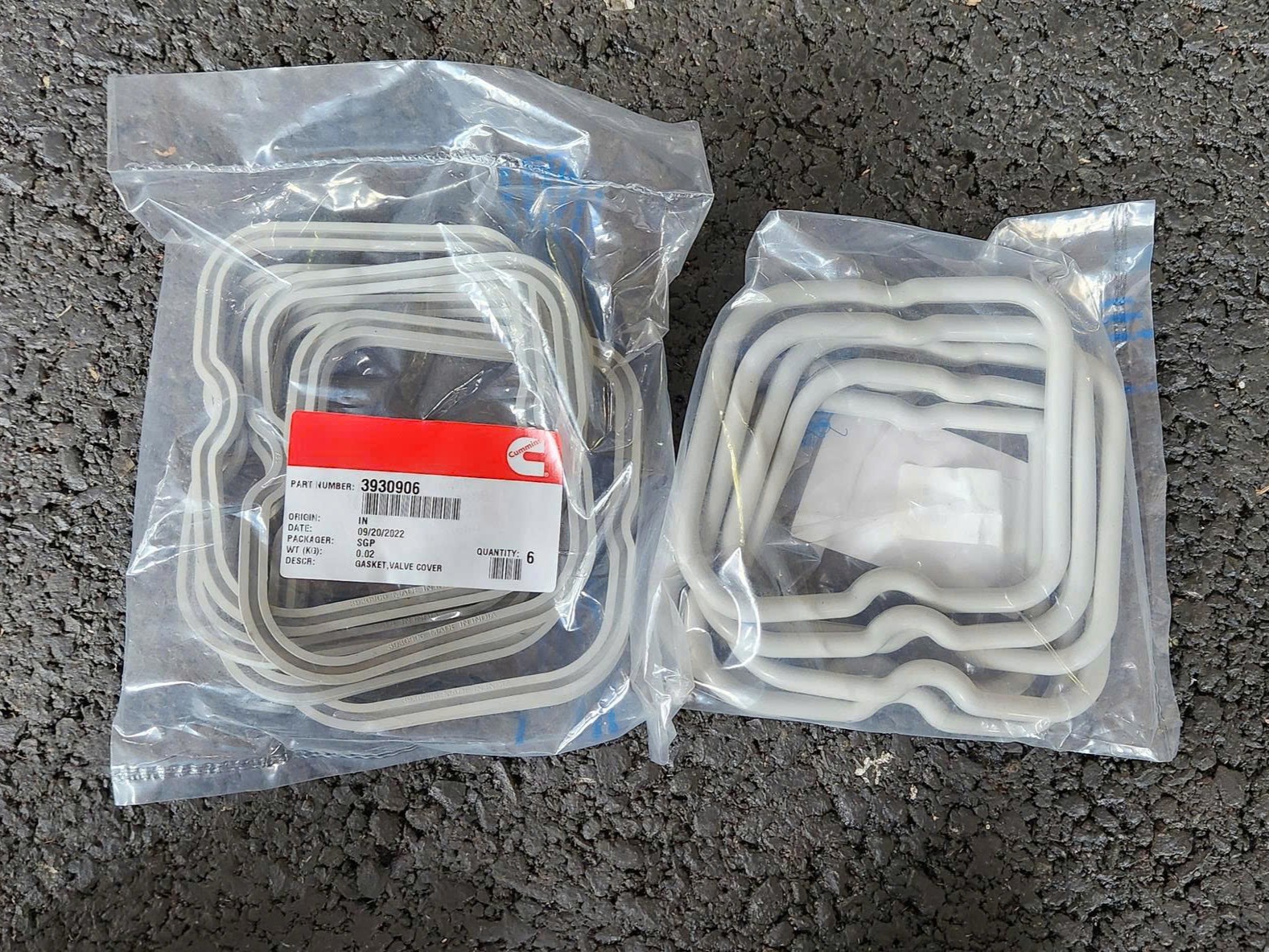 3930906 cummins valve cover gasket 1
