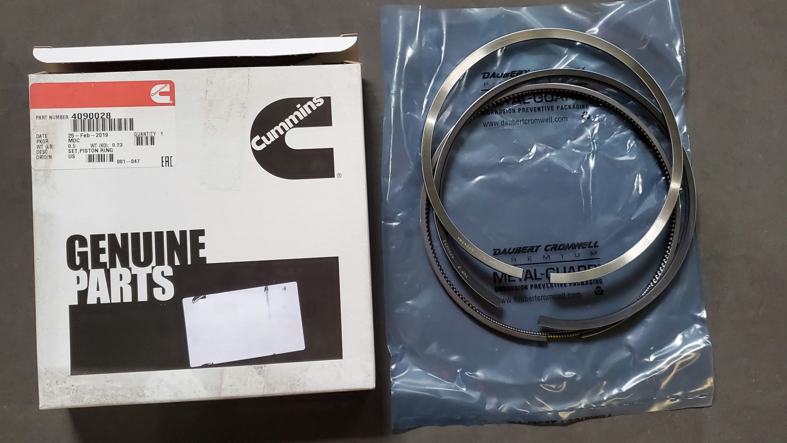 4090028 Piston Ring Set (5)-min 4090028 Bộ Xéc-măng Động Cơ Cummins QSK